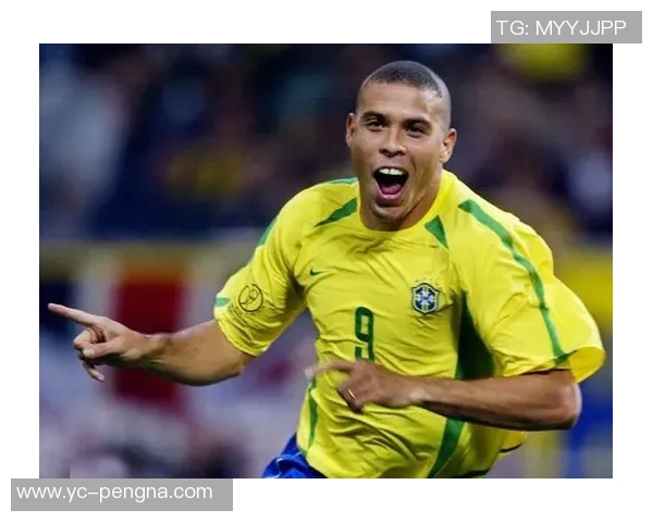 Slash足球球星成长历程与赛场辉煌瞬间全景解读